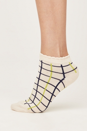 Contrast Check Bamboo Organic Cotton Ankle Socks in Cream