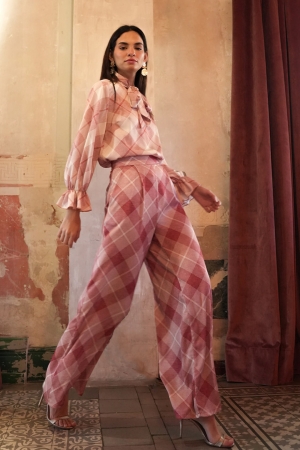 Agatha Plaid Set Blouse & Trousers in Saumon