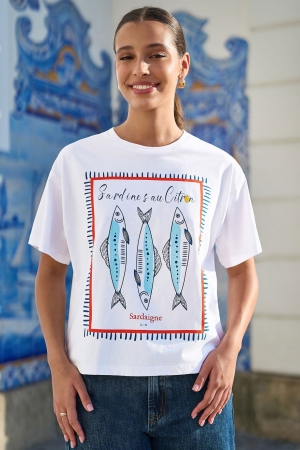 White T-Shirt in Sardines Au Citron Print